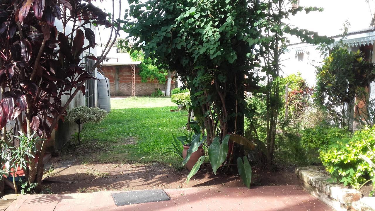 Hotel Florida Saladas Bagian luar foto